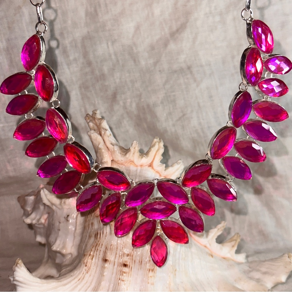 Exquisite Rainbow Fire 🔥 Topaz statement necklace